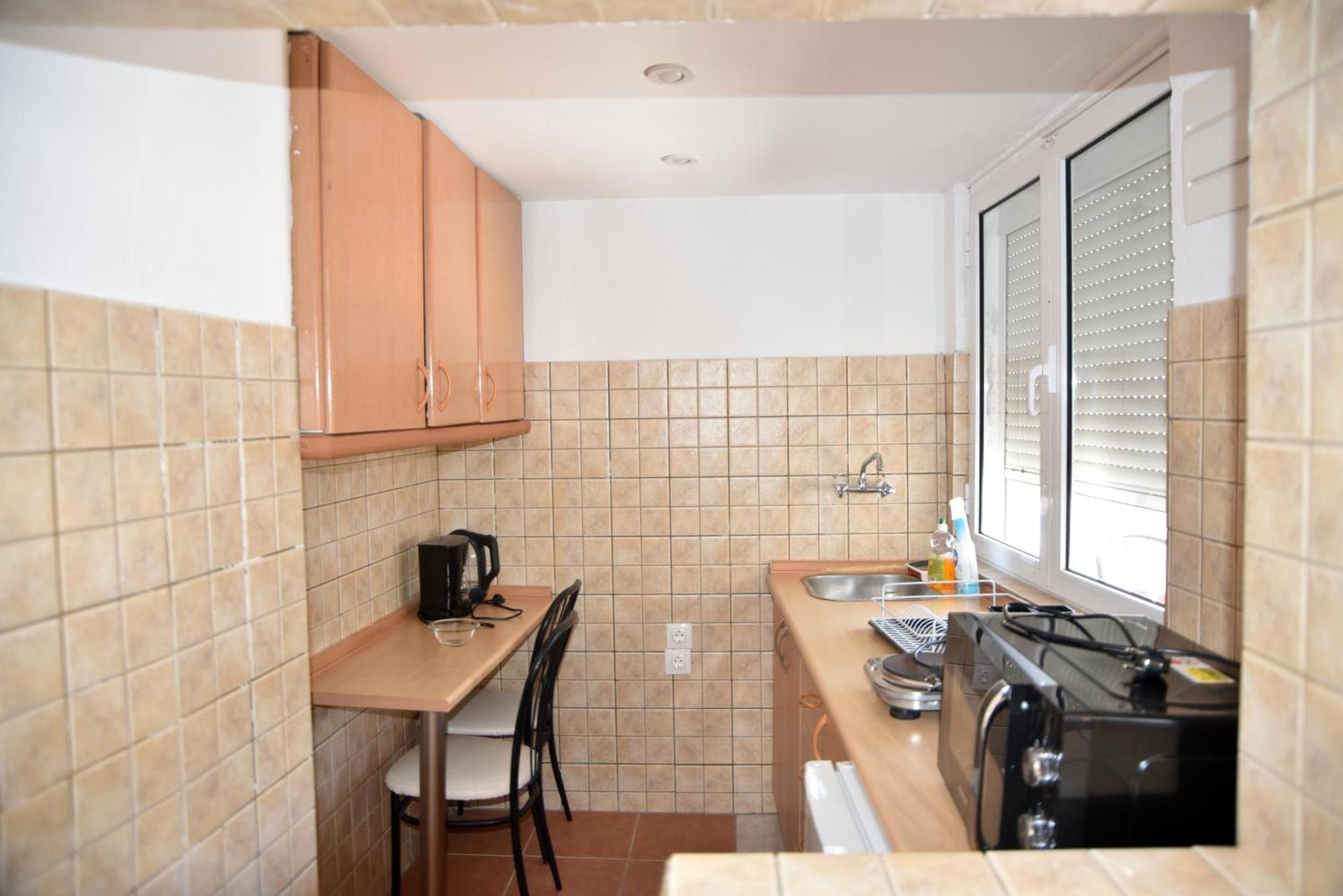Jimmy'S Apartments ปีตาโกเรโย ภายนอก รูปภาพ