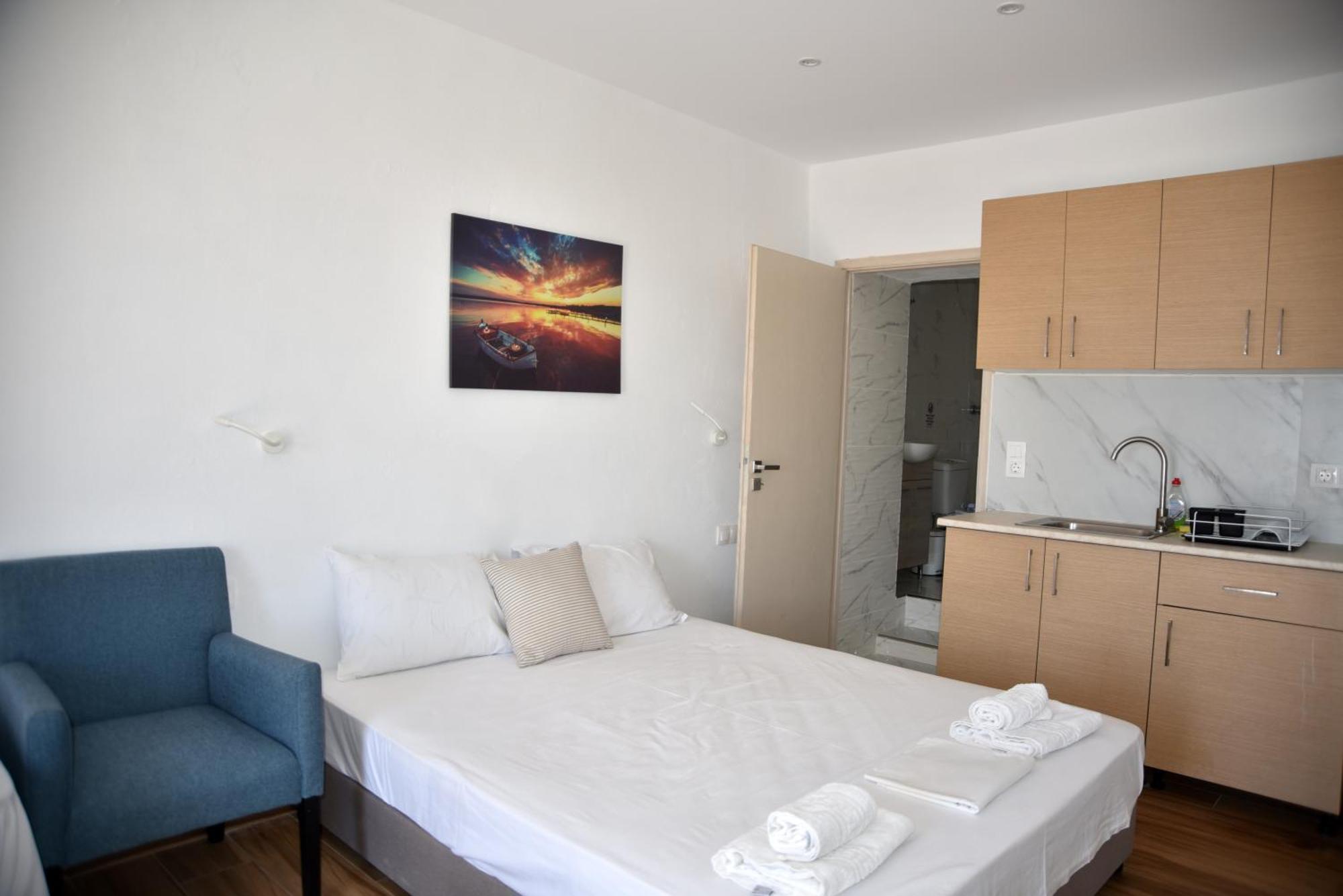 Jimmy'S Apartments ปีตาโกเรโย ภายนอก รูปภาพ